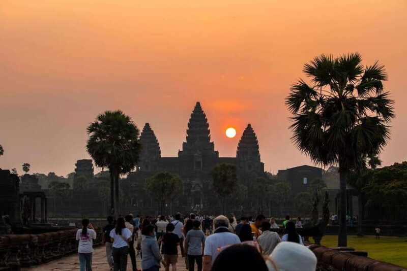 Siem Reap: Angkor Sunrise Private Tour - World Heritage Site - What to Expect from the Tour