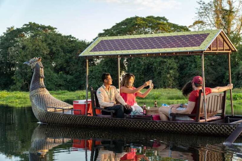 Siem Reap: Angkor Twilight & Boat Vespa Adventure - FAQ