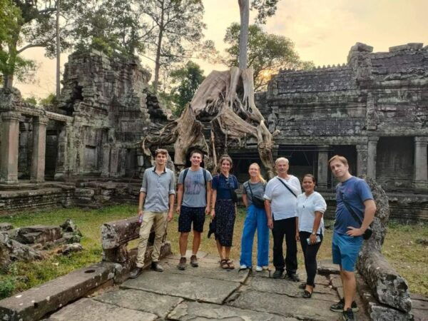 Siem Reap: Angkor Wat 2-Day Tour With Sunrise and Sunset - Similar Day Trips