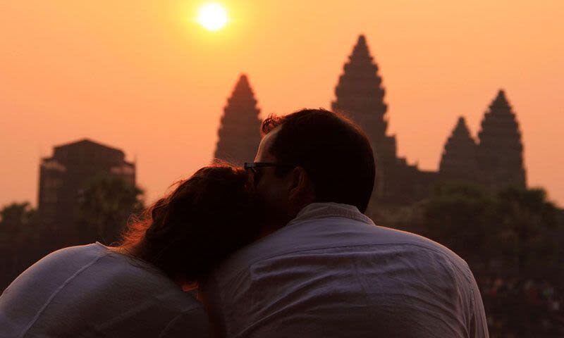 Siem Reap Angkor Wat Private Sunrise Tour - Breakfast and lunch need a quick check