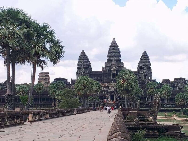 Siem Reap: Angkor Wat Private Tour by Tuk Tuk - Who Is This Tour Best For?