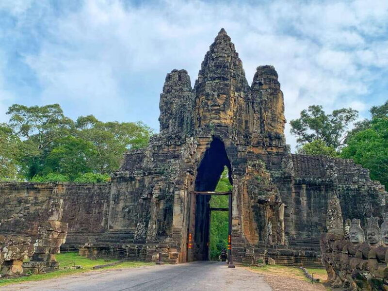 Siem Reap: Angkor Wat Private Tour by Tuk-Tuk - The Sum Up