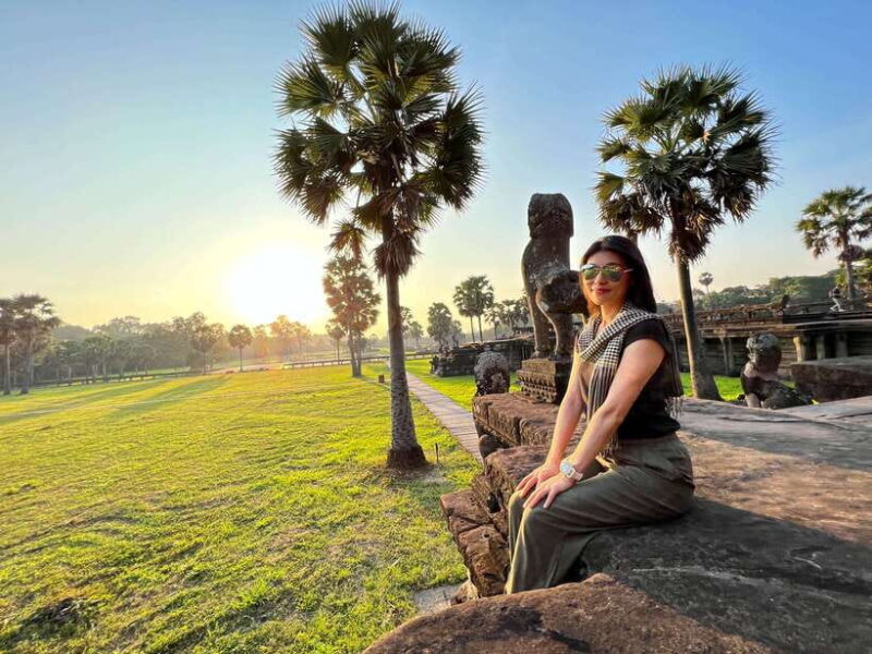 Siem Reap: Angkor Wat Small-Group Day Tour and Sunset - Practical Tips for Your Tour