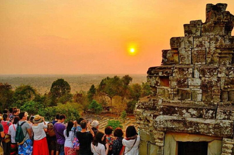 Siem Reap: Angkor Wat Small-Group Full Day Tour and Sunset - Good To Know