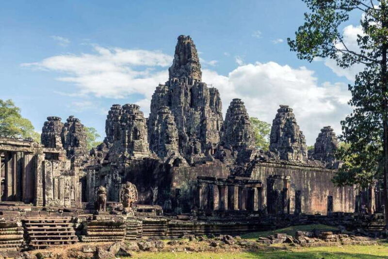 Siem Reap: Angkor Wat Small-Group Full Day Tour and Sunset - Good To Know