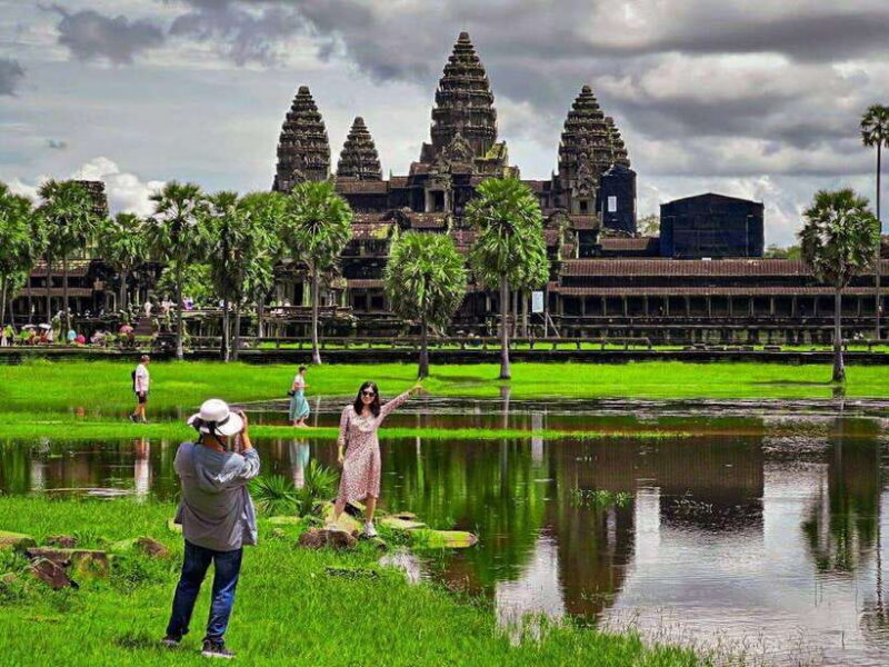 Siem Reap: Angkor Wat Sun rise Private Day Tour with Guide - Good To Know