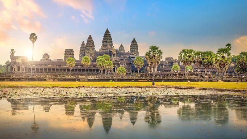Siem Reap Angkor Wat Sunrise Private Tour - At a glance