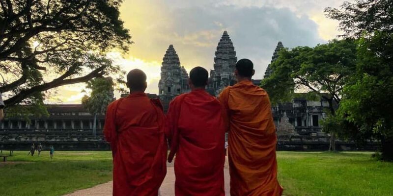 Siem Reap: Angkor Wat Sunrise Private Tour & Photos - What Makes This Tour Stand Out