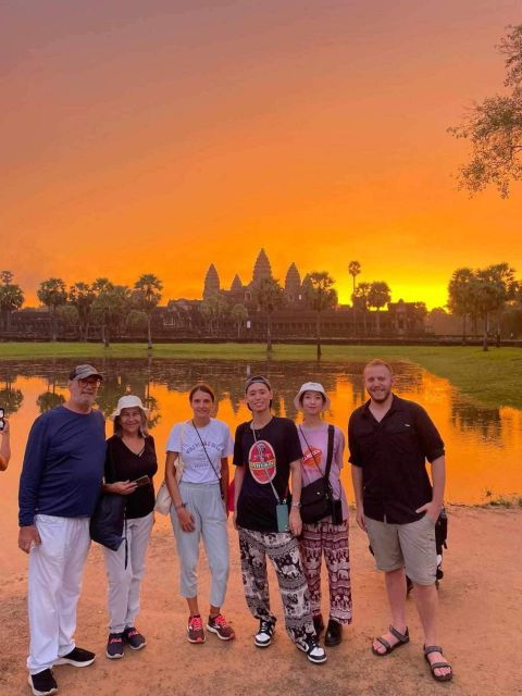 Siem Reap: Angkor Wat Sunrise Small-Group Guided Day Tour - Booking and Logistics