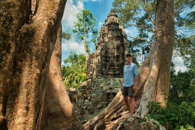 Siem Reap: Angkor Wat Sunrise Small-Group Guided Day Tour - Pickup and Hotel Address Arrangements