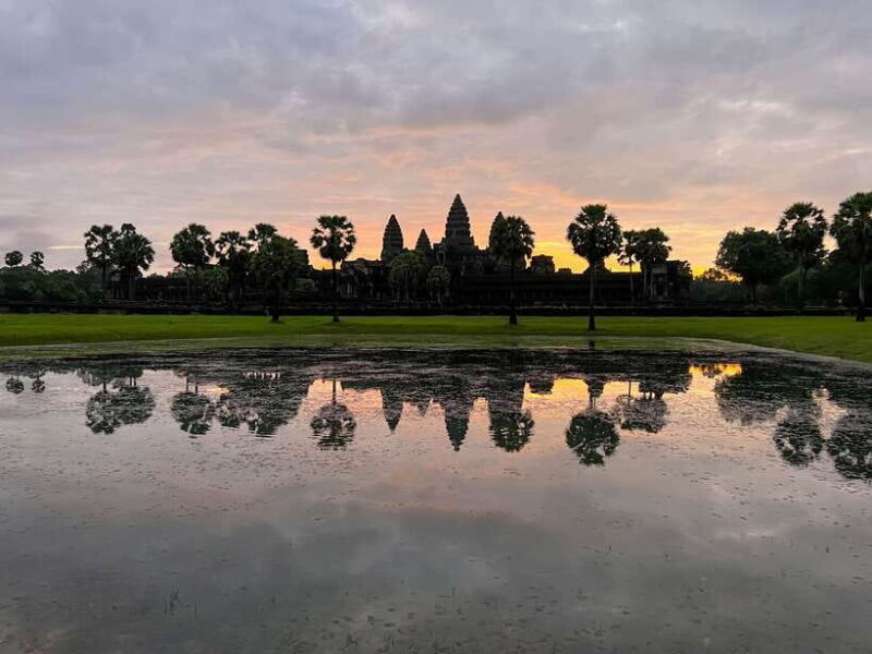 Siem Reap: Angkor Wat Sunrise Tour via Tuk Tuk & Breakfast - Practical Details and Value