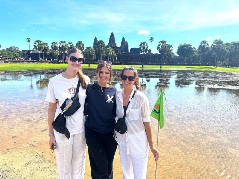 Siem Reap: Angkor Wat with German or English Guided Tour - The Sum Up
