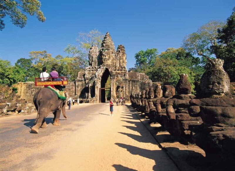 Siem Reap: Angkor Wonders Private Full-Day Tour & Night Show - An In-Depth Look at the Itinerary