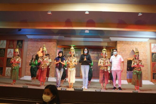 Siem Reap: Apsara Dance Show & Dinner With Tuk-Tuk Transfers - Review Summary