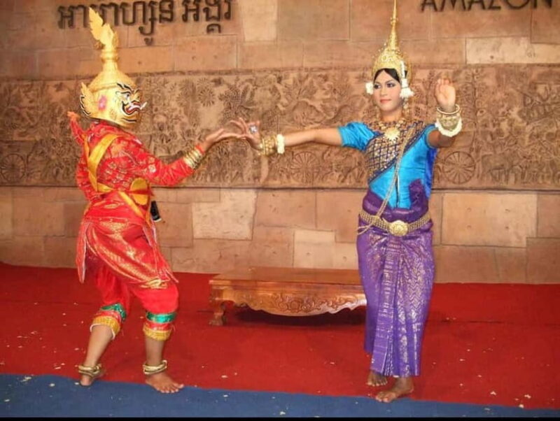 Siem Reap: Apsara Show Buffet Dinner & A/C Vehicle Transfer - What to Expect on the Night