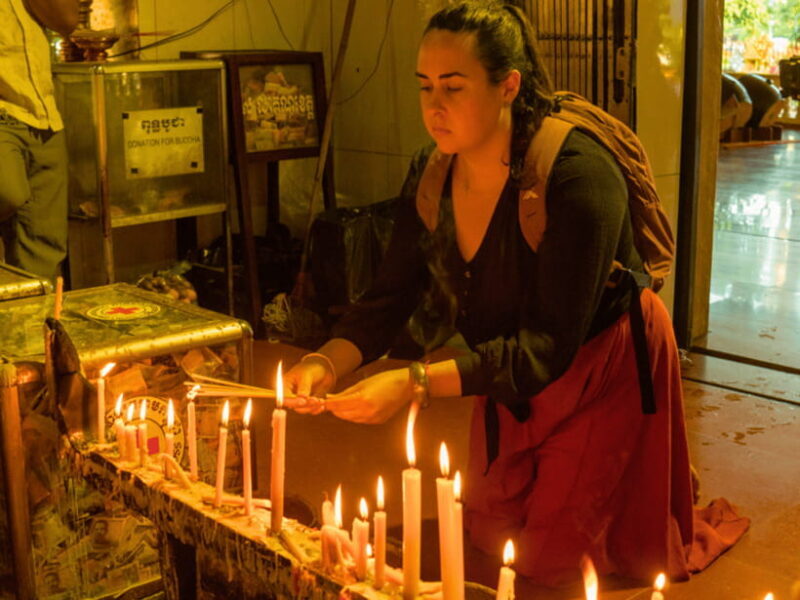 Siem Reap: Baddish Temples and City Walking Guided Tour - Who Will Love This Tour?