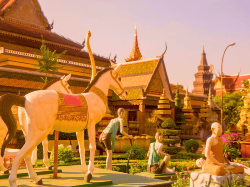 Siem Reap: Baddish Temples and City Walking Guided Tour - The Sum Up