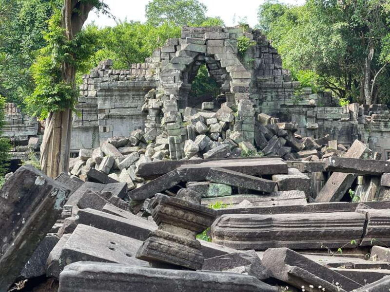 Siem Reap: Banteay Srei, Koh Ker & Beng Mealea Private Tour - Beng Mealea: The Jungle-Overgrown Wonder