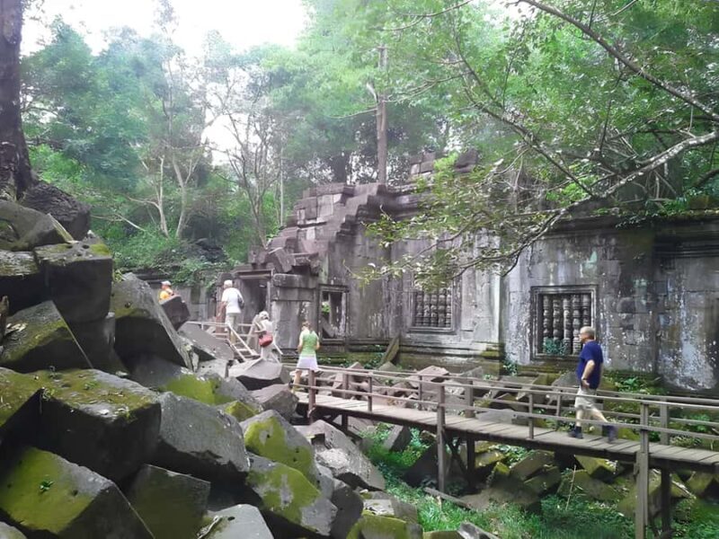 Siem Reap: Beng Mealea Temple, Floating Village Private Tour - FAQs