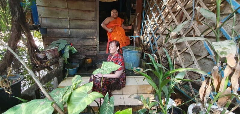 Siem Reap Cambodian Buddhist Water Blessing and Local Market - Who Should Consider This Tour?