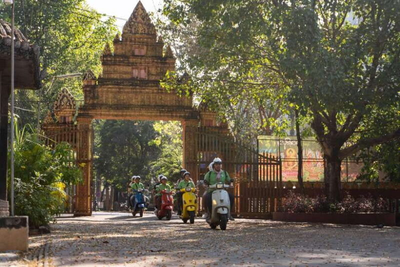 Siem Reap City Tour By Vespa - Key takeaways