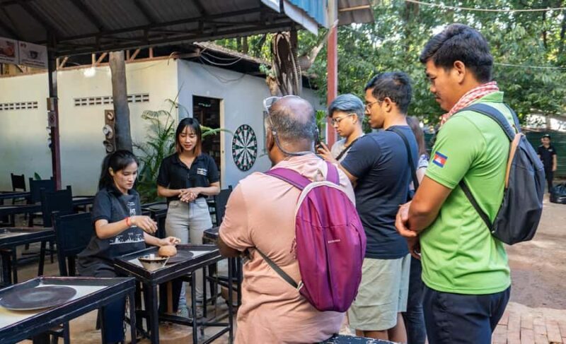 Siem Reap: City Tour, Killing Fields, & Art Haft -Day Tour - FAQ