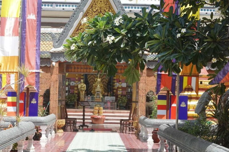 Siem Reap: City Walking Tour and Art Gallery Visit - A Detailed Look at the Siem Reap City Walking & Art Tour