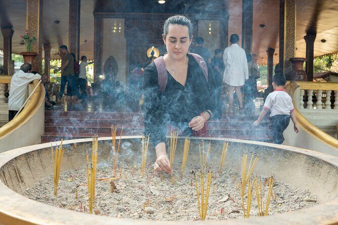 Siem Reap City Walking with Expert Tour Guide Private Tour - FAQ