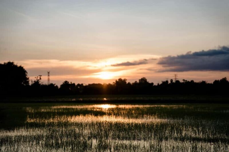 Siem Reap: Countryside Golden Hour Sunset Tour by Tuktuk - The Practicalities and What to Expect