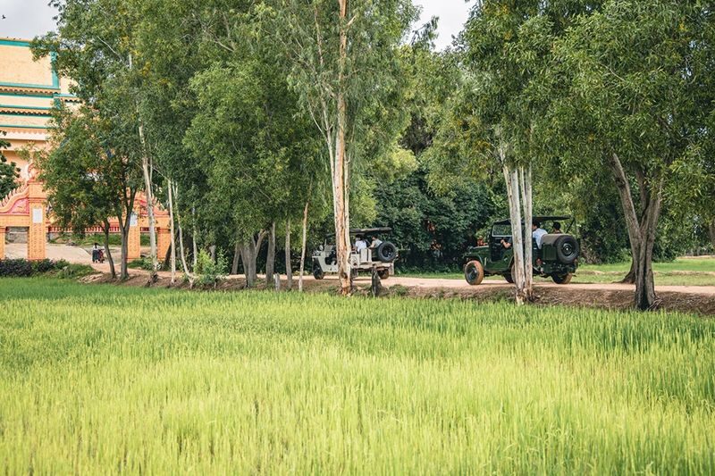 Siem Reap Countryside Haft Day Jeep Tour - Guides Make the Stops Easier to Understand