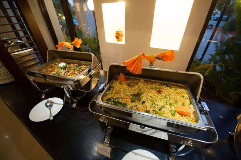 Siem Reap: Dinner Show Apsara Dance Round Pick-up included - Siem Reap: Dinner Show Apsara Dance Round Pick-up included — A Cultural Feast for the Senses