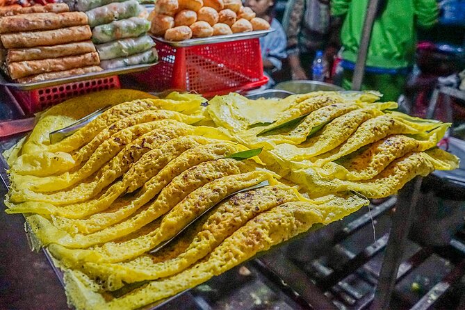 Siem Reap Evening Food Tour - Inclusive 10 Local Tastings - Sombai Siem Reap Liqueur House Visit