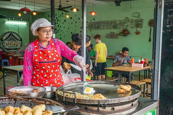 Siem Reap Evening Foodie Vespa Tour - Sample Menu
