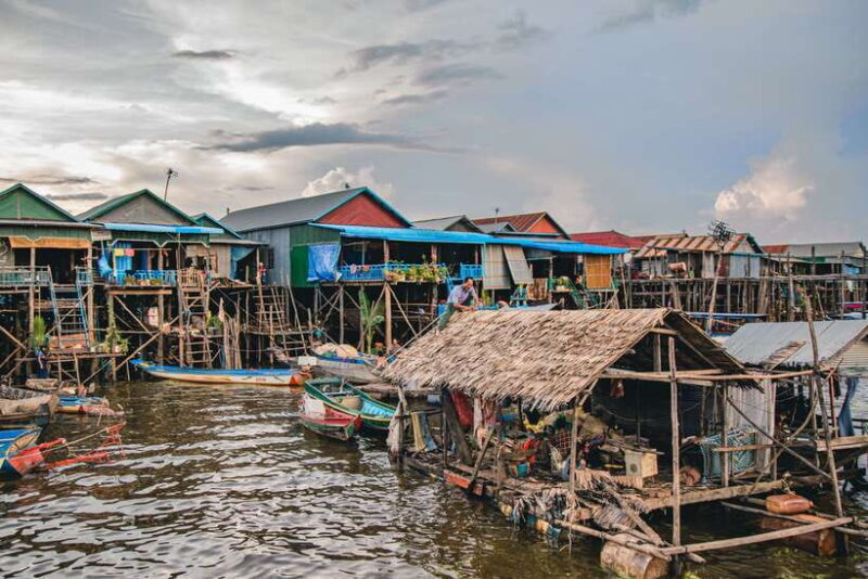 Siem Reap: Floating Village and Sunset Private Boat Tour - Transport, Group Size, and Practical Details
