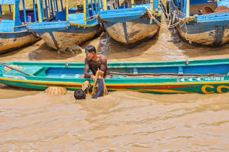 Siem Reap: Floating Village and Sunset Private Boat Tour - FAQs