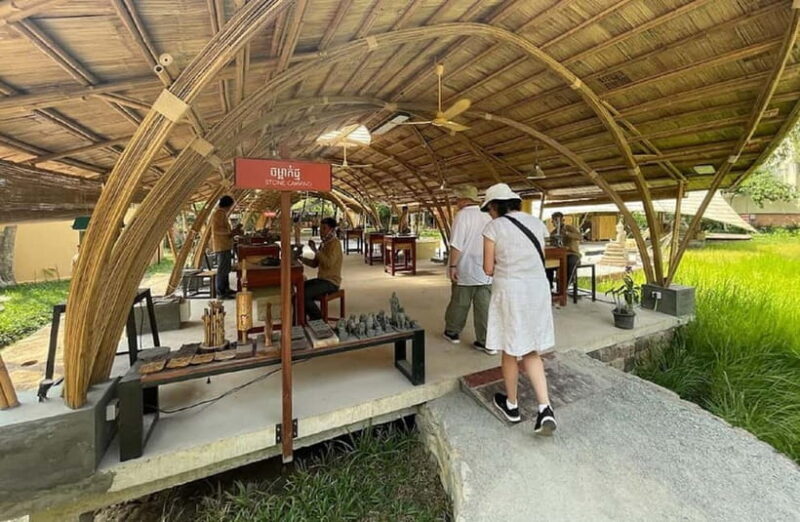 Siem Reap: Floating Village, Killing Fields and Apsara Show - Good To Know