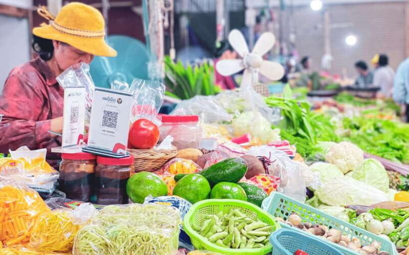 Siem Reap: FREE Market & Local Temple Tour - An In-Depth Look at the Siem Reap Market & Temple Tour