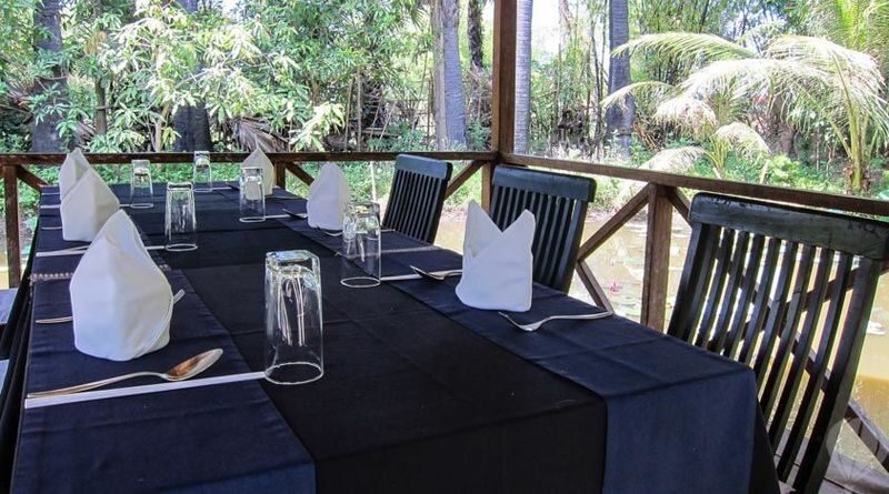 Siem Reap Half-Day Guided Cooking Experience - Learning the herbs before you cook