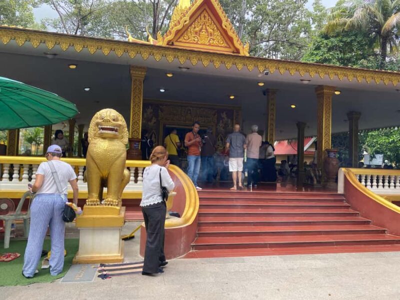 Siem Reap Half-Day: Killing Fields & Hidden Gem Highlights - Who Should Book This Tour?