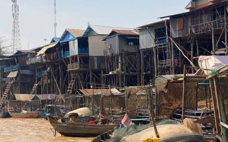 Siem Reap: Kampong Phluk, War Museum, & Killing Field Tour - The Experience Provider: Angkor Daily Trip