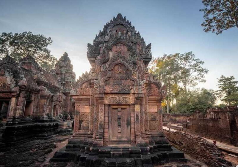 Siem Reap: Outside Circle Private Car Tour Banteay Srei etc. - FAQ