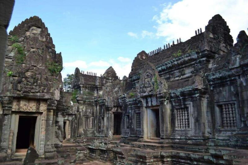 Siem Reap: Phnom Bok Mountain and Grand Circle Temples Tour - Who Is This Tour Best For?