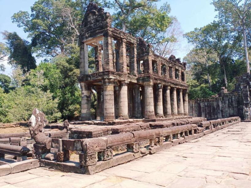 Siem Reap: Phnom Bok Mountain and Grand Circle Temples Tour - In-Depth Look at the Itinerary