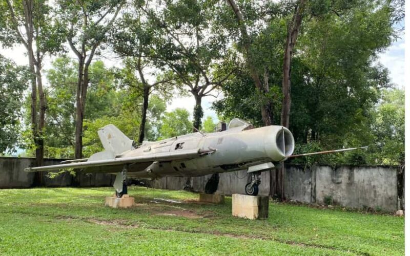 Siem Reap: Phnom Kulen, War Museum, and Killing Field Tour - Remembering the Past at Wat Thmei