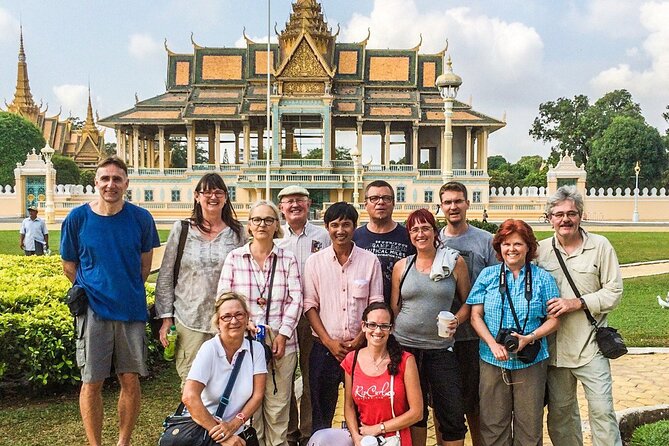 Siem Reap Private City Tours With Professional Photographer - Price Comparison and Trustworthiness