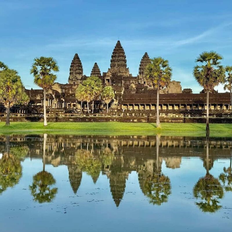 Siem Reap: Private Custom Angkor Wat Tour with Local Guide - The Benefits of Transportation and Timing
