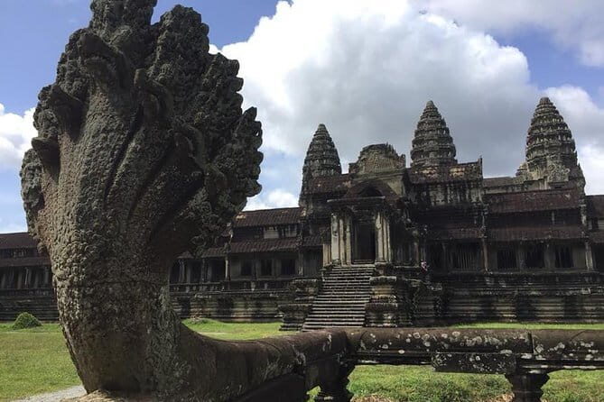 Siem Reap: Private Custom Angkor Wat Tour with Local Guide - The Sum Up