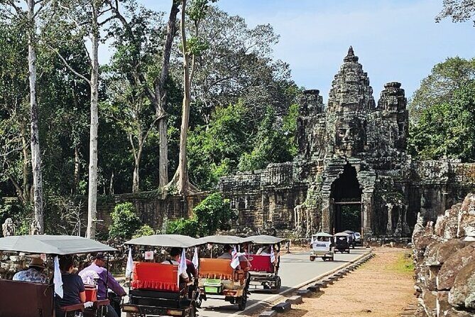 Siem Reap Private Full Day Angkor Wat Tour with Sunset or Sunrise - Experience Overview and What to Expect