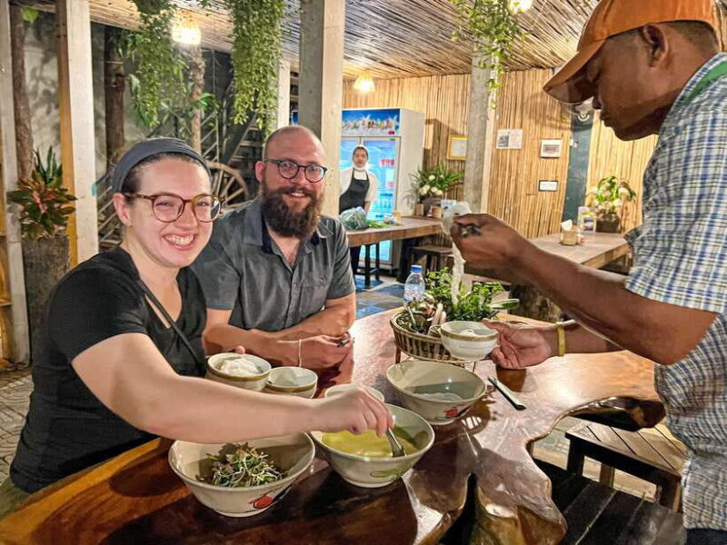 Siem Reap: Small Group Guided Authentic & Unique Food Tour - Authenticity and Unique Insights