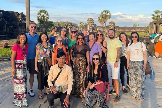 Siem Reap: Small Group Guided Tour 1 Day at Angkor - Pricing and Reviews